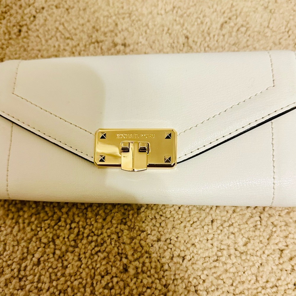 Michael Kors White and Gold Wallet Structured Design